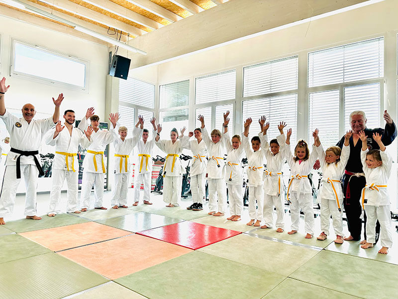 Kampfsport im Sport- und Gesundheitszentrum in Heiningen Kampfsport im Sport- und Gesundheitszentrum in Heiningen